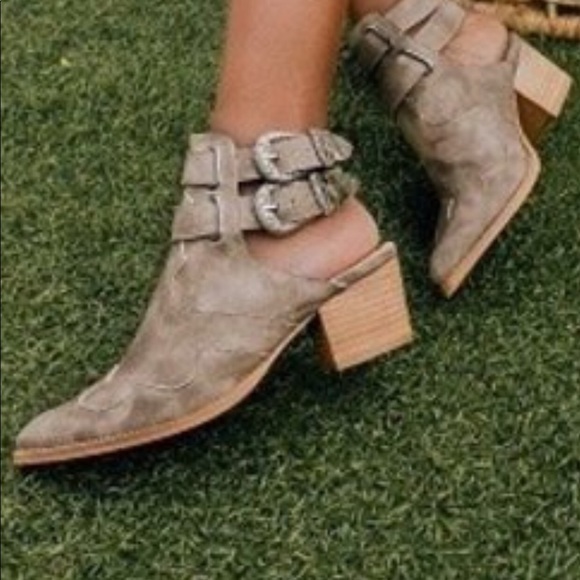 boutique Shoes - Sold out sorry Sale 🌲Brand new boot shoes leather